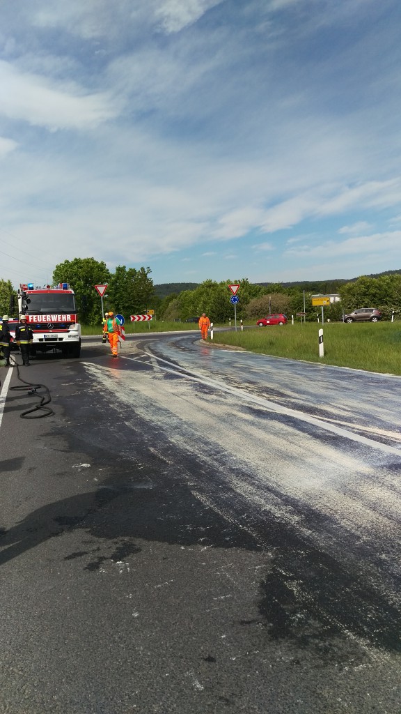 Fahrbahnverunreinigung Siemenskreisel (1)