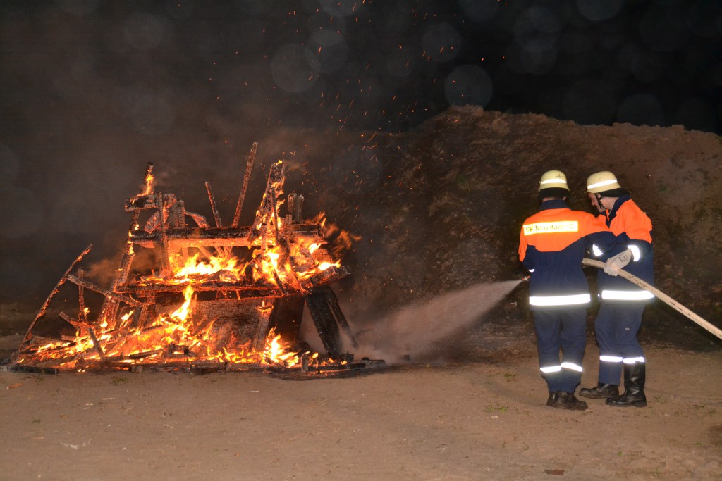 BF Wochenende Brand Kompostplatz (6)