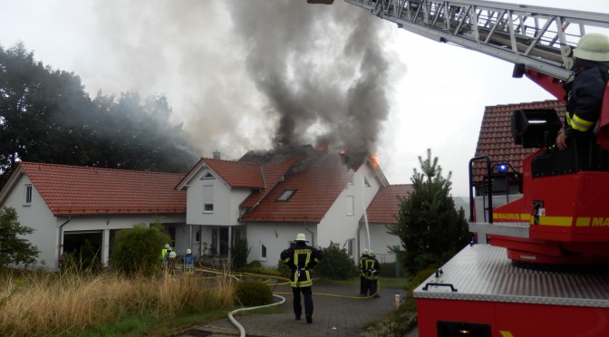 Dachstuhlbrand Knabweg Neustadt am 27.07.14