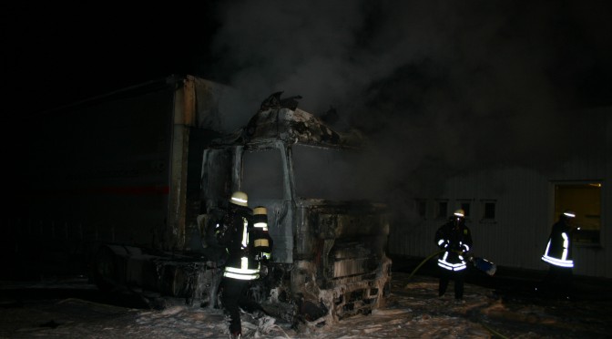 LKW Brand in der Wildenheider Straße