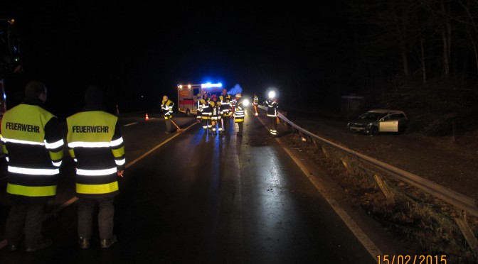 Personensuche nach Unfall B 4 Höhe Fischbacher Teich